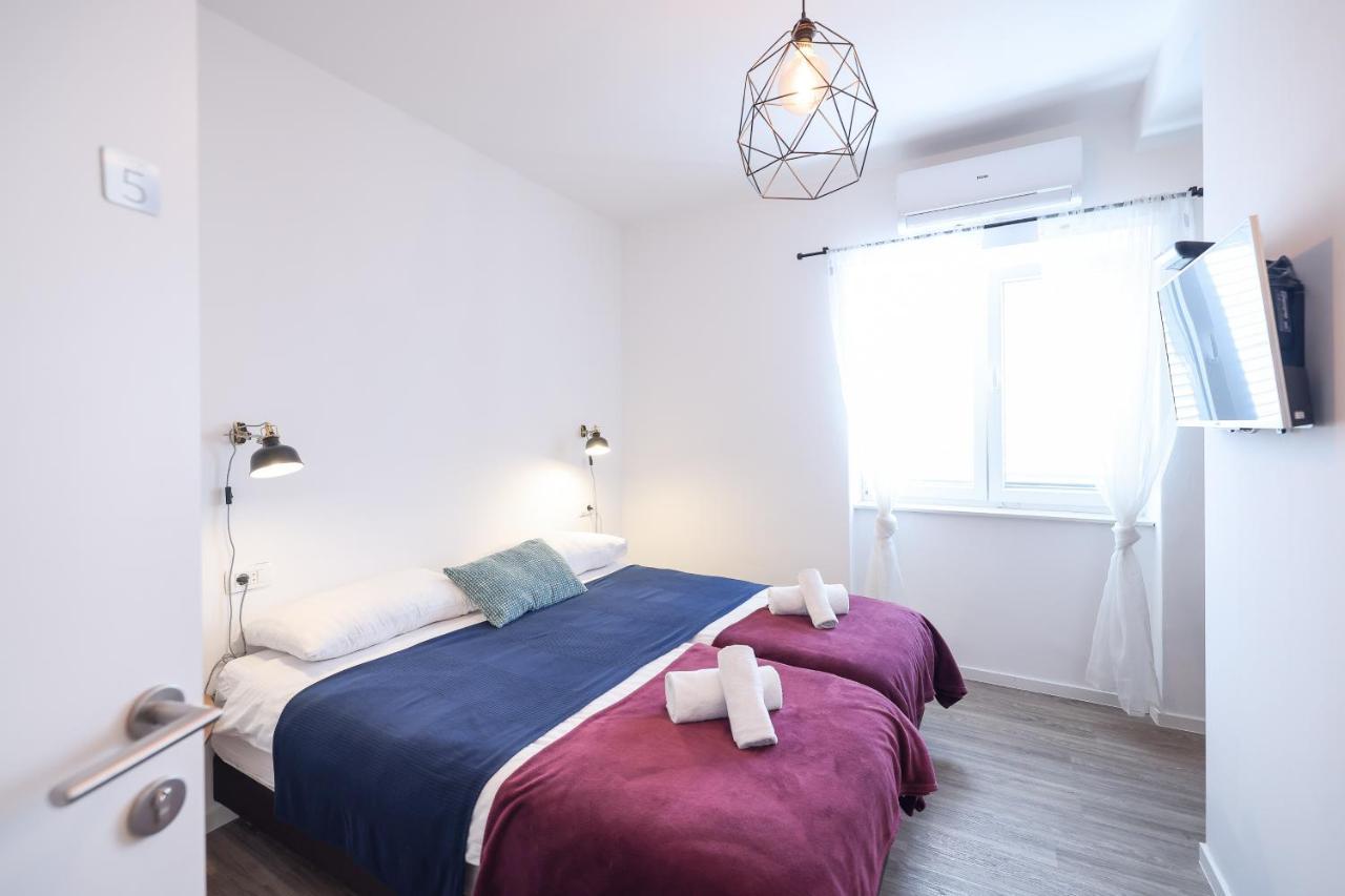 Lopwi Old Town Ground Floor 2* Zadar